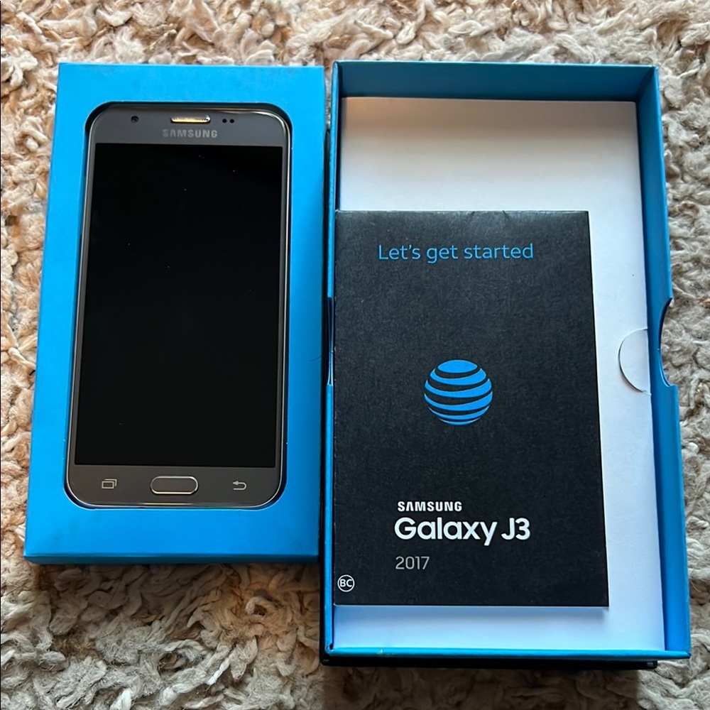 Samsung Galaxy J3 2017 - Black